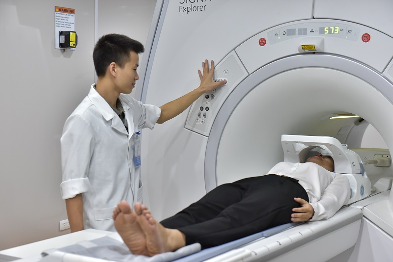 Chụp MRI để thăm dò, kiểm tra giai đoạn tiến triển của bệnh